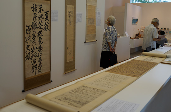 広島・呉・東広島の一般住宅・店舗・工場・オフィスなどの設計・施工・リフォームのことならイッコー建築事務所へ　うみとやまと もくりんミニ掛け軸展　　宇都宮黙霖
