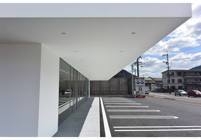 2023年 3月完成 ペコショップ広中新開店　白王クリーニング広中新開店（コインランドリー併設店） 設計・施工 イッコー建築事務所
