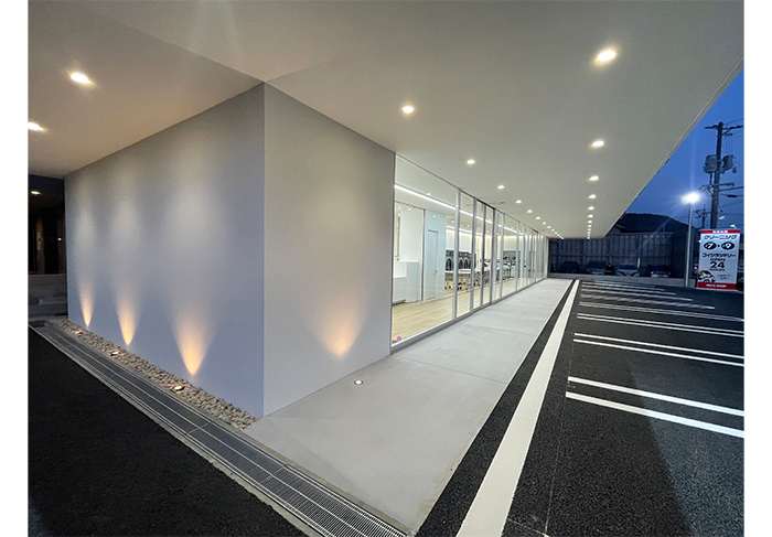 2023年 3月完成 ペコショップ広中新開店　白王クリーニング広中新開店（コインランドリー併設店） 設計・施工 イッコー建築事務所