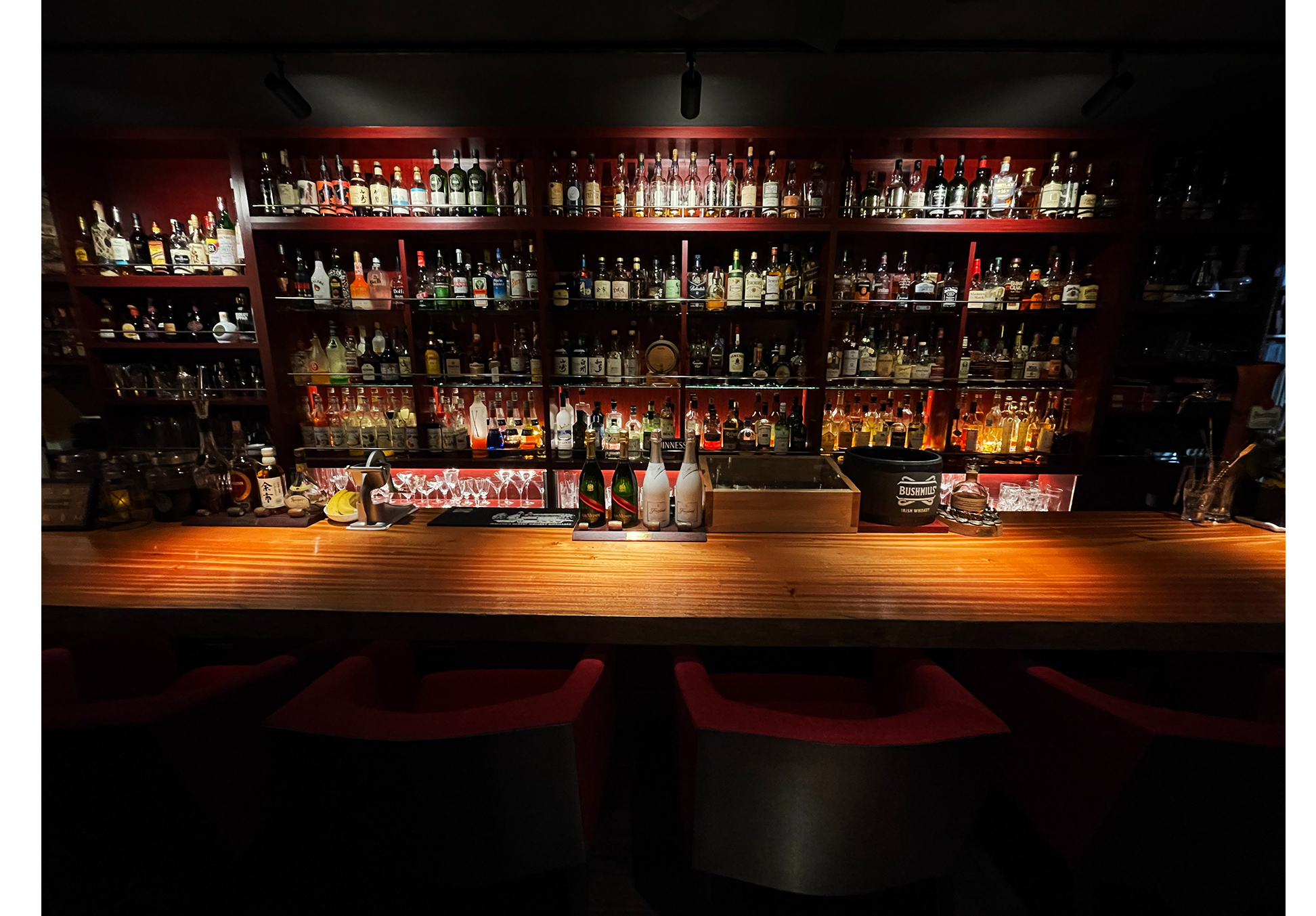 BAR 両歓の設計・施工・リノベーション