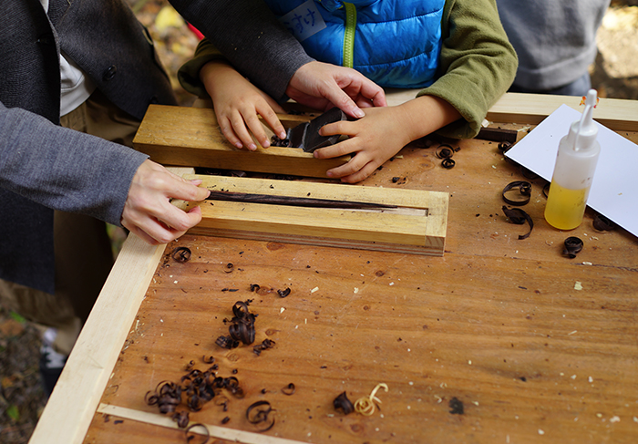 鉋を使用し箸を作るWorkshop