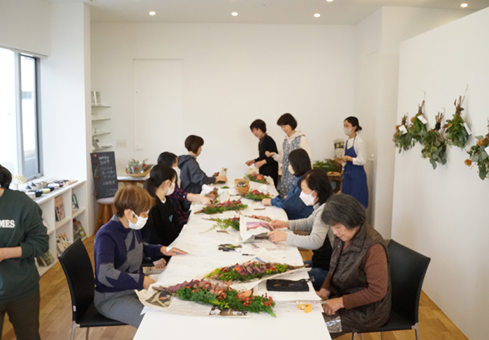 うみとやまと DeuxBlanc  クリスマスとお正月のガーランドスワッグWorkshop